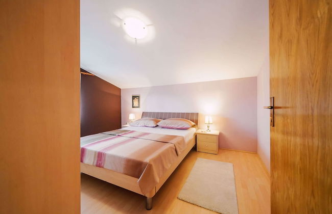 Charming 2-bed Apartment - Foto 6