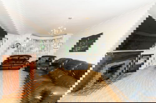 Photo 16 - 6 bedroom house near Edgbaston Stadium