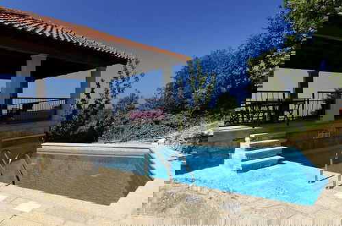 Photo 15 - Villa Skylight - Two Bedroom Villa & Studio With Private Swimming Pool, Garden and Sea View