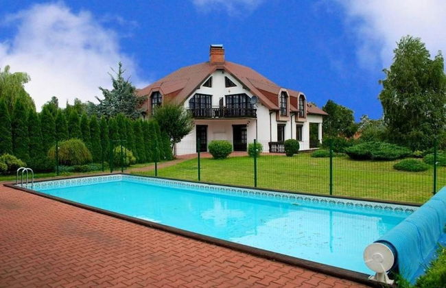 Villa in Brenna Near Ski Lifts & Pool - Foto 16