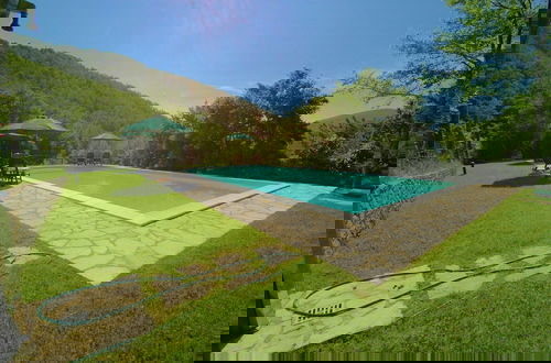Photo 71 - Holiday House Overlooking Lake Near Tuscany