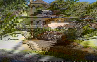 Foto 2 - Harmon House