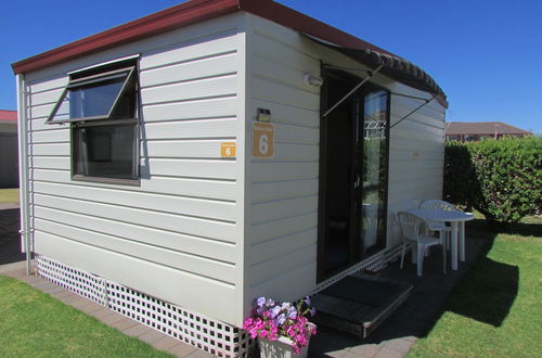 Photo 3 - Cosy Corner Holiday Park