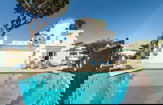 Photo 1 - Residential Cul-de-sac Walking Distance to Centre, Private Pool, Free AC & Wifi