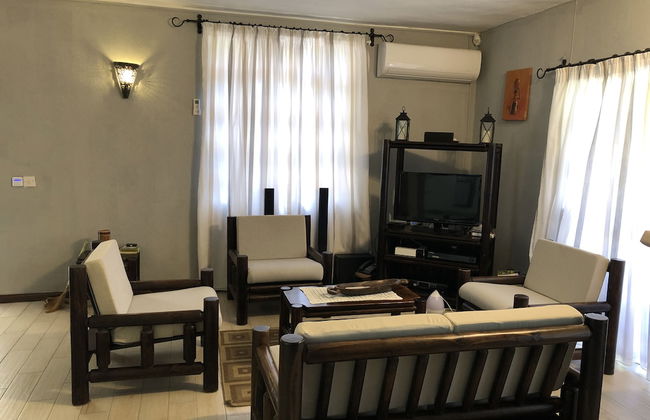 Villa with Heated Pool - Foto 18