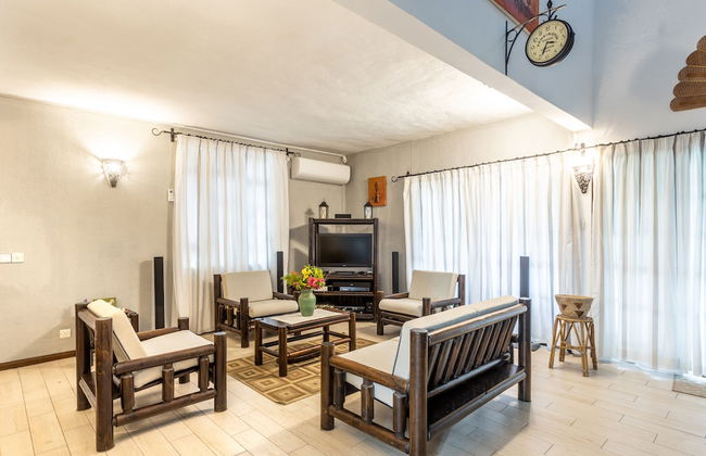 Villa with Heated Pool - Foto 13
