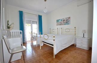 Photo 3 - Well-appointed Villa is Situated in the Popular Resort of Vilamoura