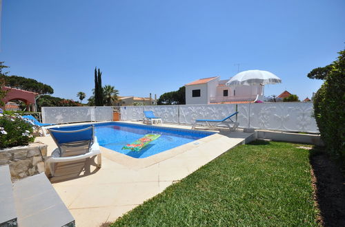 Foto 18 - Charming Villa With Private Pool in Vibrant Vilamoura, Free AC and Wifi