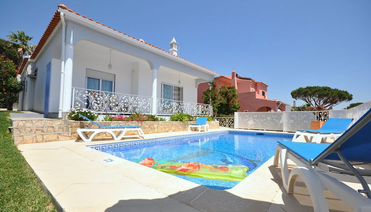 Photo 1 - Well-appointed Villa is Situated in the Popular Resort of Vilamoura