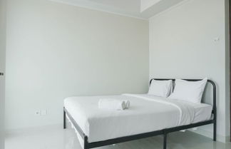 Photo 1 - Minimalist and Comfort Studio at Green Sedayu Apartment