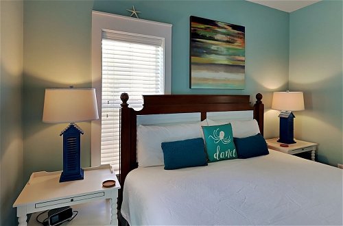 Photo 8 - Bungalows at Seagrove by Southern Vacation Rentals