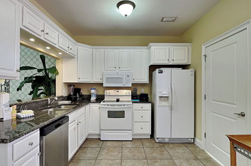 Photo 12 - Banana Bay Townhome #6075