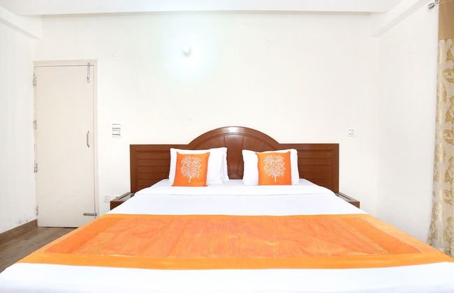 OYO 12185 Home Wayside Villa 3BHK Apartment Kasauli - Photo 12