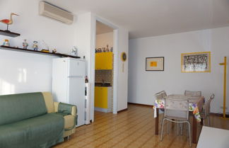 Photo 3 - Great Flat With Shared Pool for six Guests-beahost