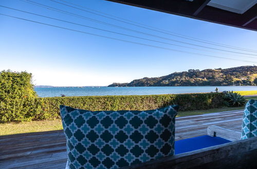 Photo 31 - Driftwood Beach House with Spa Pool