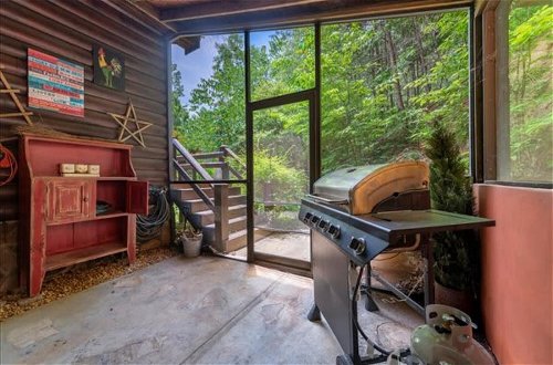 Photo 38 - Underlook Cabin-secluded Cabin With Wifi Large Deck Gas Grill Wood Fireplace