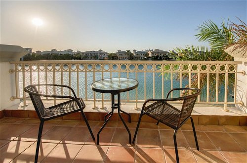 Photo 47 - Glamourous Beachfront Villa on The Palm w Pool