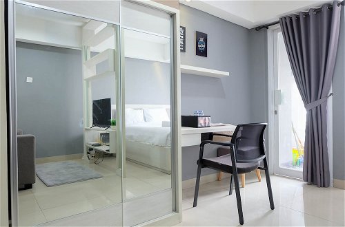 Photo 11 - Furnished Studio Apartment at H Residence