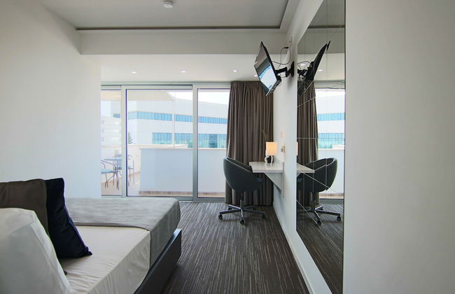 Phaedrus Living Luxury Suite Nicosia 504 - Foto 4