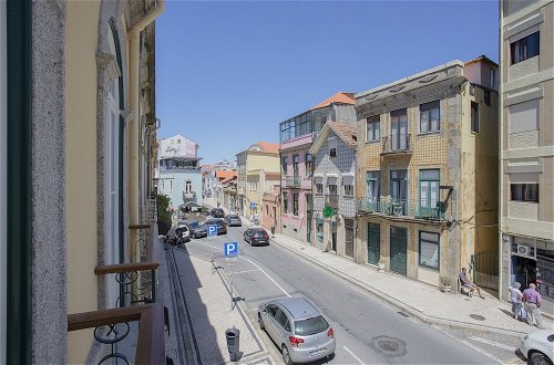 Foto 36 - Liiiving in Porto - Luxury Beachfront Apartment VI
