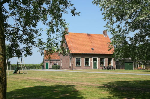 Foto 63 - Authentic Farmhouse in Zeeland Flanders
