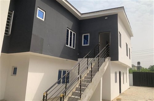 Photo 10 - Beautiful 2-bed Apartment in Badore, First Unity