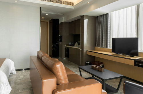 Photo 26 - Pengman International Apartment Hotel