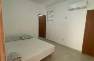 Photo 2 - Beachside apartment for up to 5 people