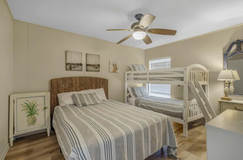 Photo 19 - Sailhouse-west Pet Friendly Duplex in Gulf Shores