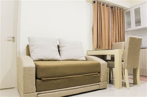 Photo 10 - Best And Homey 2Br With Sofa Bed At Meikarta Apartment