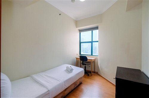 Photo 12 - Luxury 3Br Apartment At Sudirman Tower Condominium