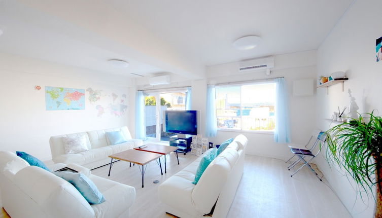 Foto 1 - Shirahama White Beach House