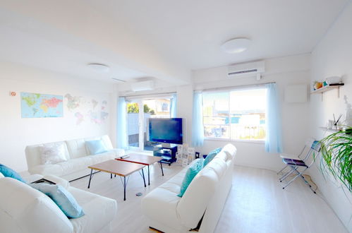 Foto 1 - Shirahama White Beach House