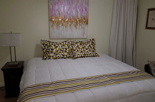 Photo 3 - New Kingston Apt at Kensington Court