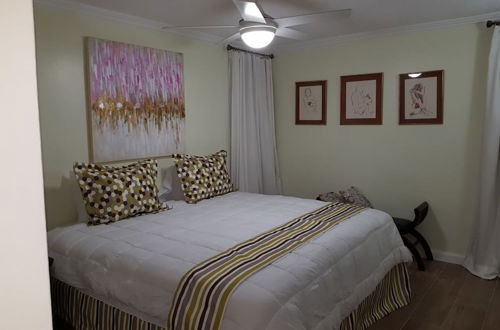 Photo 9 - New Kingston Apt at Kensington Court