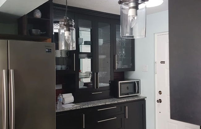 New Kingston Apt at Kensington Court - Photo 20