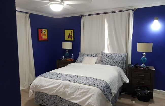 New Kingston Apt at Kensington Court - Photo 1