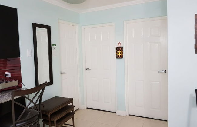 New Kingston Apt at Kensington Court - Photo 12