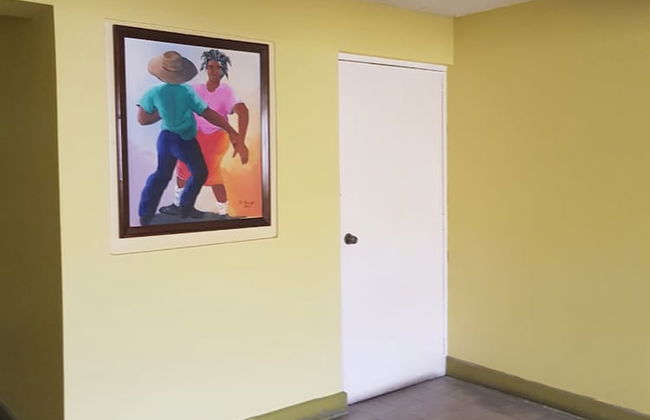 New Kingston Apt at Kensington Court - Photo 39