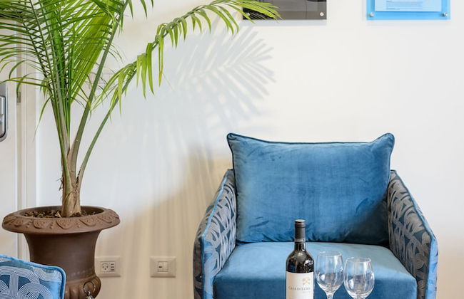 Boutique & Comfort in David's Village by FeelHome - Photo 37
