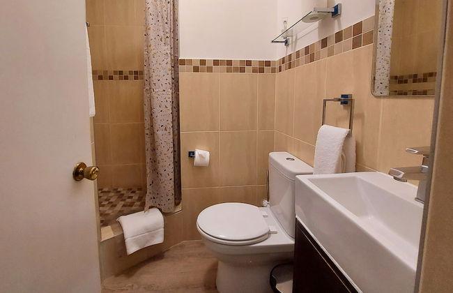 First Group Brookes Hill Suites - Foto 63