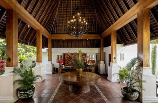 Photo 3 - Villa Kayu Raja