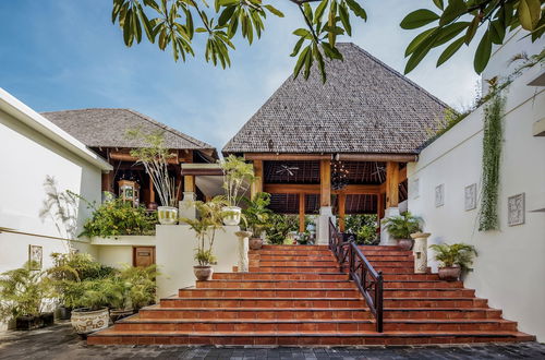 Photo 2 - Villa Kayu Raja