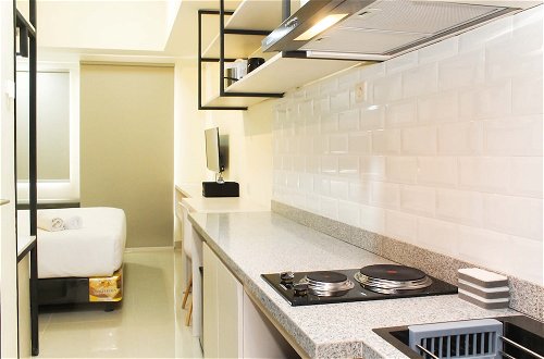 Photo 6 - Nice And Comfort Studio Apartment At Mustika Golf Residence
