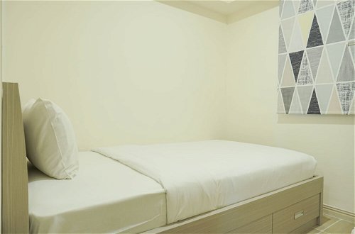 Photo 4 - Comfy and Modern 2BR at Meikarta Apartment