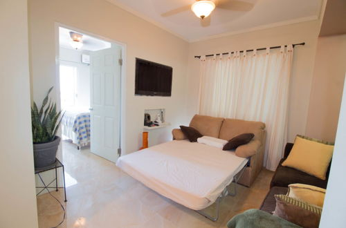 Photo 23 - The Bailey's New Kingston Suites