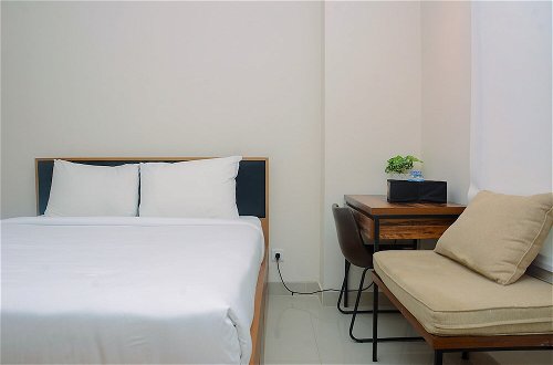 Photo 6 - Comfy and Minimalist Studio Kebayoran Icon Apartment