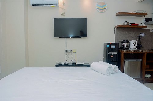 Photo 2 - Comfy and Minimalist Studio Kebayoran Icon Apartment
