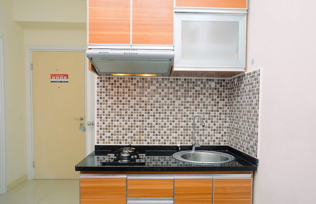 Cozy and Relax @ 2BR Green Pramuka City Apartment - Foto 12