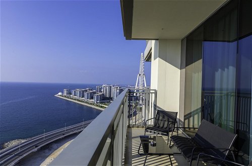 Foto 1 - High-class Apt in Dubai Marina w Full Sea Views